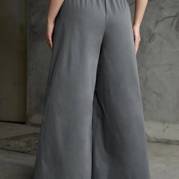 Gray Womens High Waisted Wide Leg Cargo Pants - Picture 3 of 3